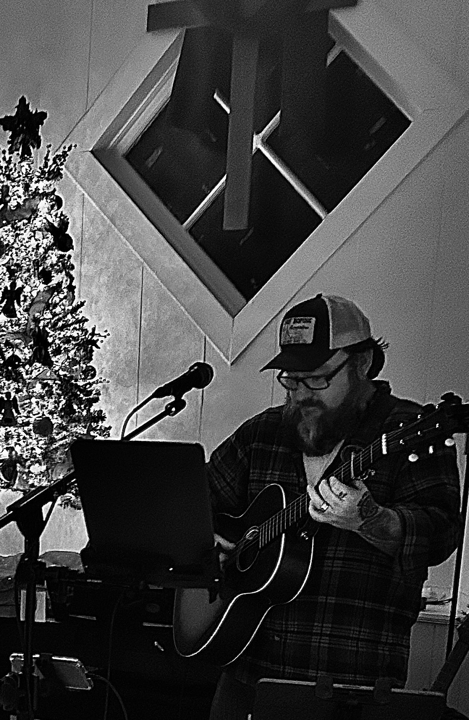 Learn to play guitar, first lesson is free, Guitar, Lessons, Rogersville, Kingsport, Church Hill, Mt. Carmel, Surgoinsville, Tennessee, go VOLS, GO, BIG, ORANGE, UNIVERSITY OF TENNESSEE, ELECTRIC GUITAR, ACOUSTIC GUITAR, GUITAR INSTRUCTOR, GUITAR TEACHER,  BEGINNER, GUITAR LESSONS, INTERMEDIATE, GUITAR LESSONS, ADVANCED GUITAR LESSONS,